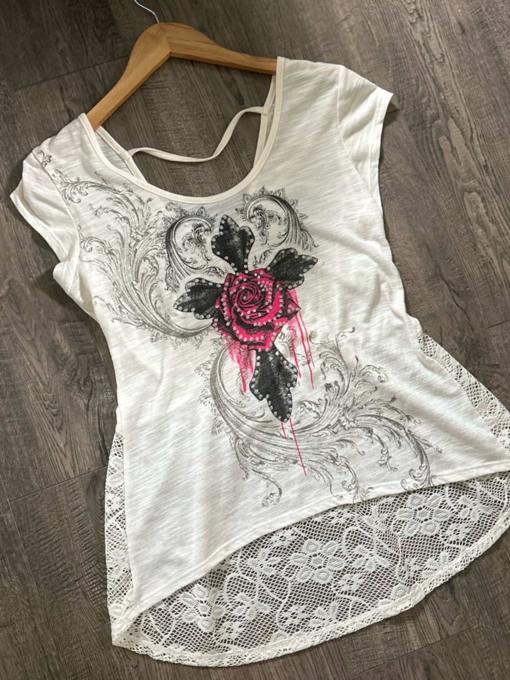 Wound Up White Tee with Pink Rose and Black Leaf Graphic